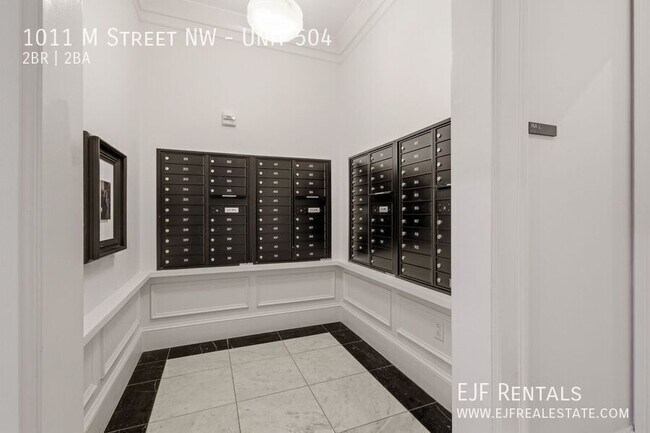 Building Photo - 1011 M St NW