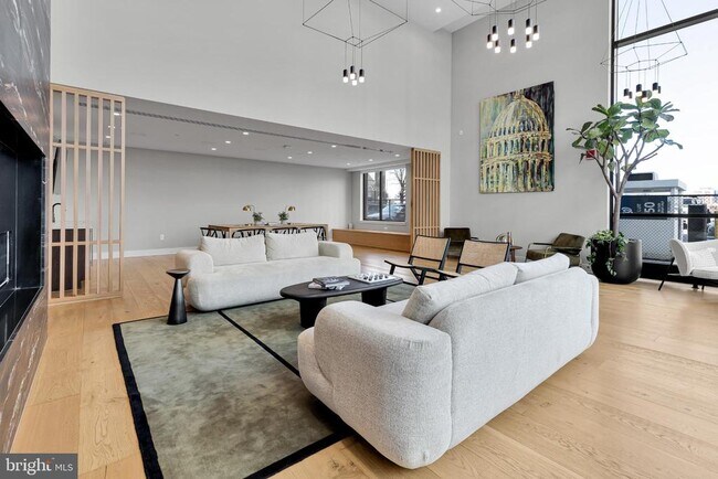 Building Photo - 37 L St SE