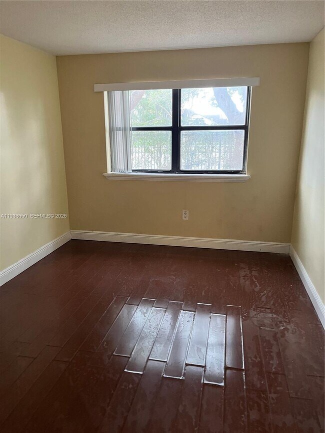 Building Photo - 15630 SW 80th St