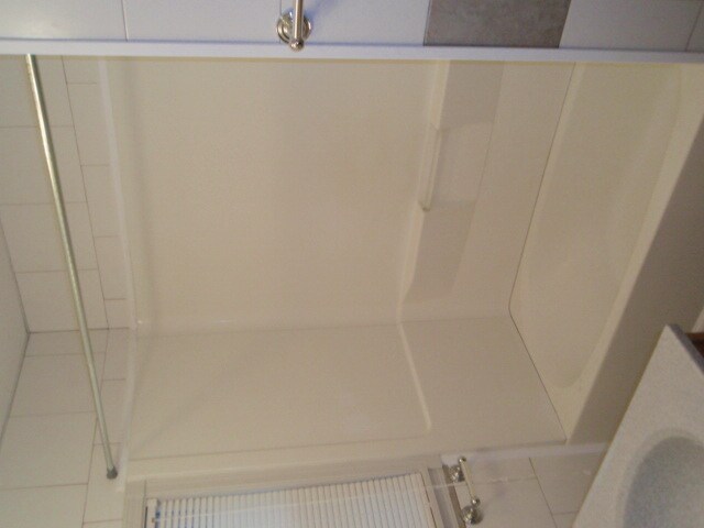 Building Photo - 22 Tracy St