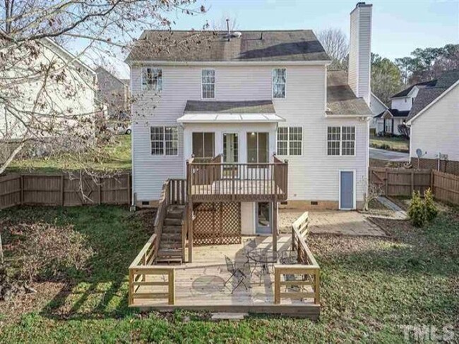 Building Photo - Large Home Close to Downtown Wake Forest!