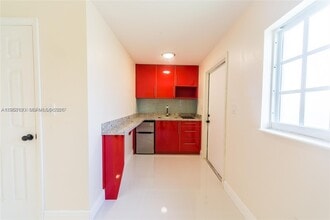 Building Photo - 1748 NE 180th St