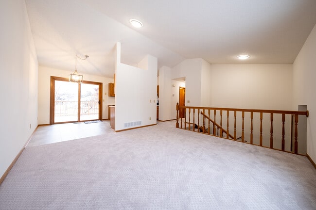 Building Photo - 3655 Falcon Way