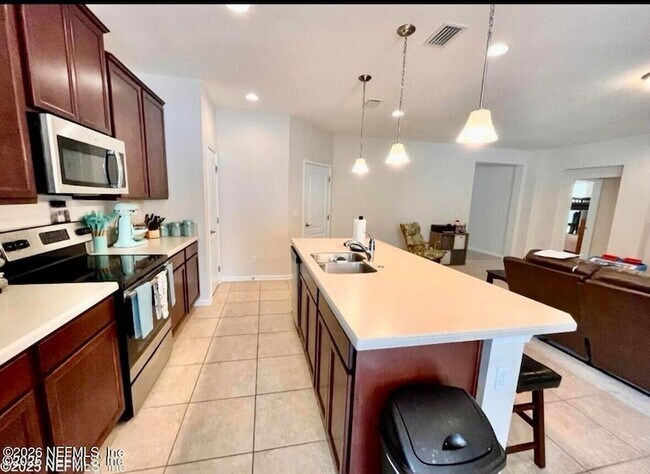 Building Photo - 86011 Tropicana Ct