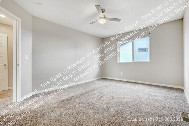 Building Photo - 6544 John Muir Trl