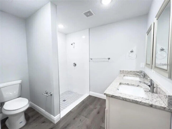 Building Photo - 6883 SW 146th Ln Rd