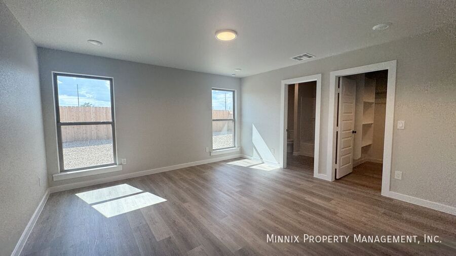 Building Photo - 3412 Tiffin Ave
