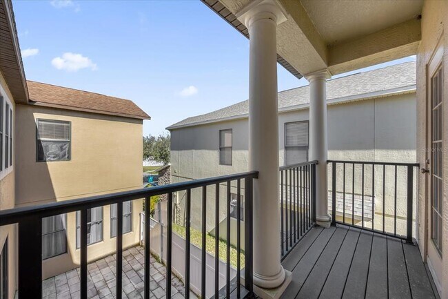 Building Photo - 9657 Moss Rose Way