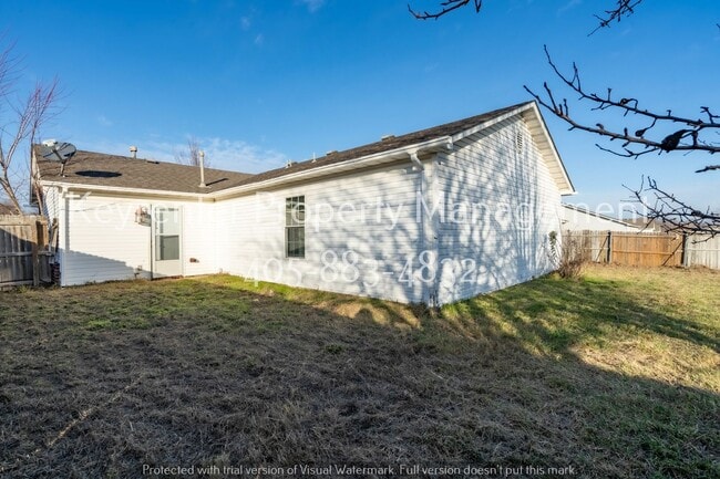 Building Photo - 3 Bed | 2 Bath in Owasso!