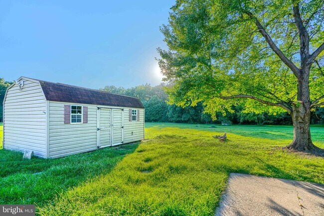 Building Photo - 926 Wampler Rd