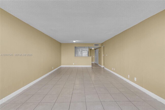 Building Photo - 9143 SW 77th Ave