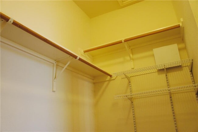 Building Photo - 13632 Campesina Dr