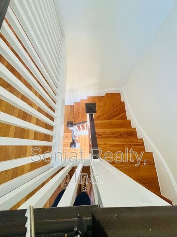 Building Photo - 3215 Nashville Ave