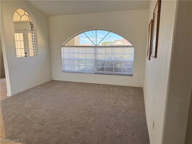 Building Photo - 3737 SW 12th Pl