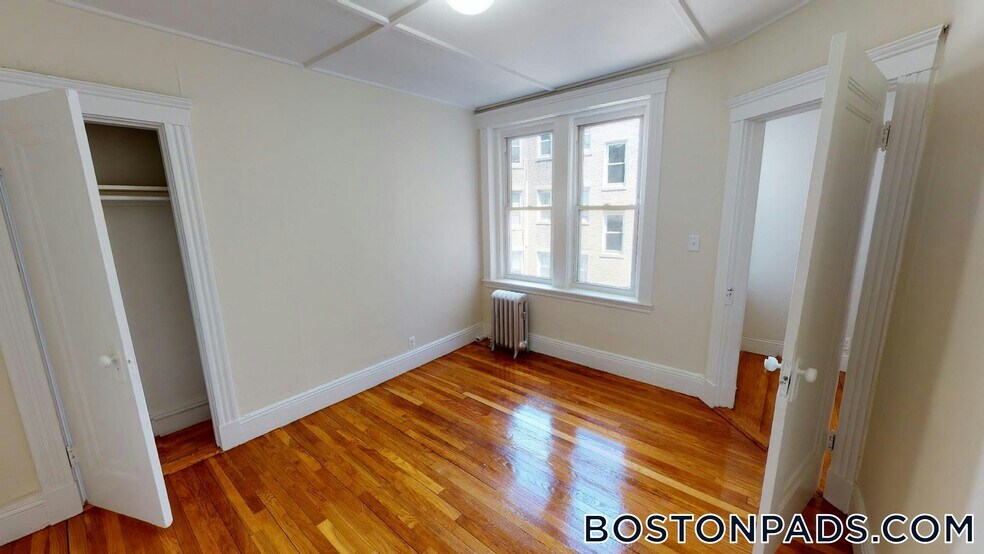 Building Photo - 1191 Boylston St