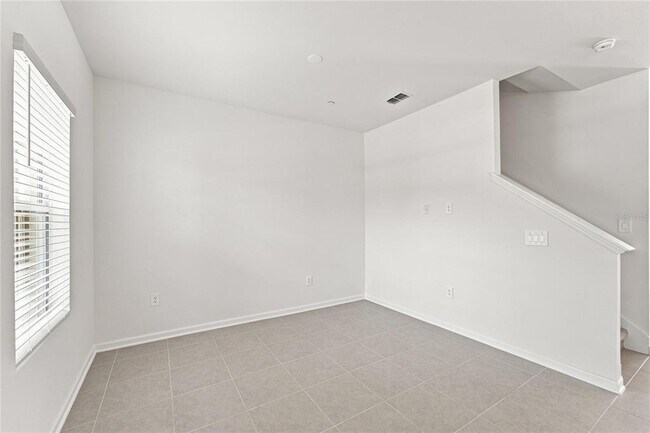 Building Photo - 2232 Red Sun St