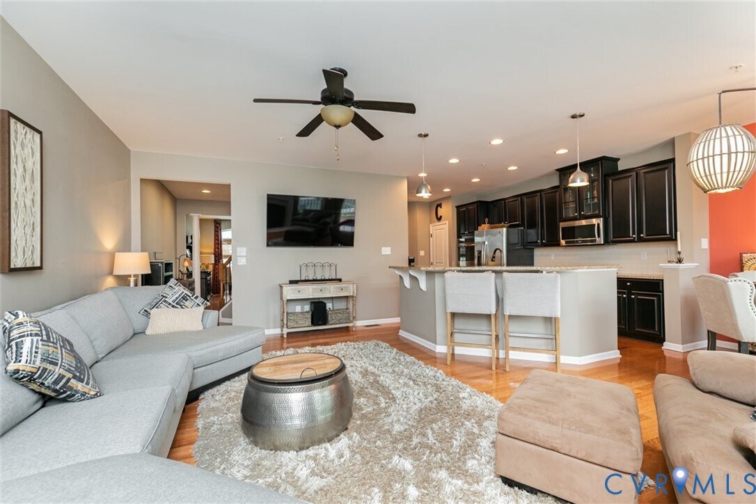 Building Photo - 1807 Liesfeld Parkway