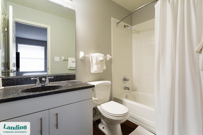 Building Photo - 206 Liberty St