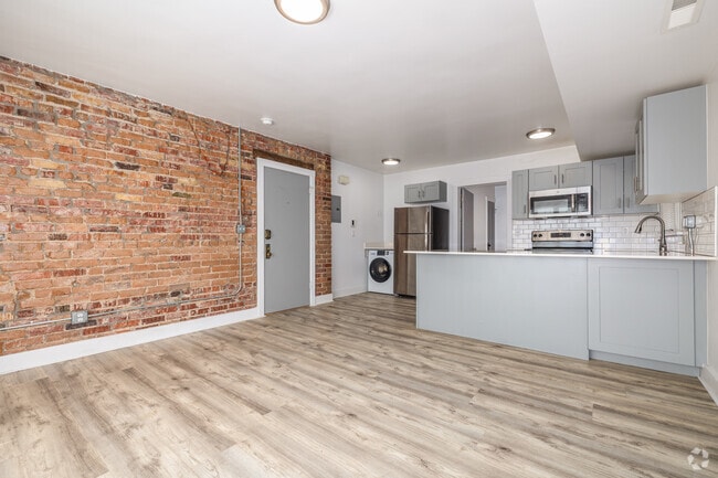 Interior Photo - Breelynn Apartments