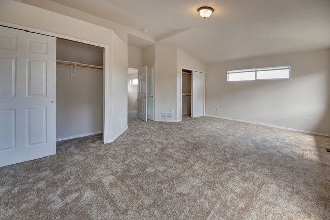 Building Photo - Low-Maintenance Living in Colorado Springs