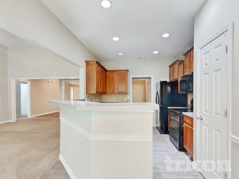 Building Photo - 1012 Levista Dr