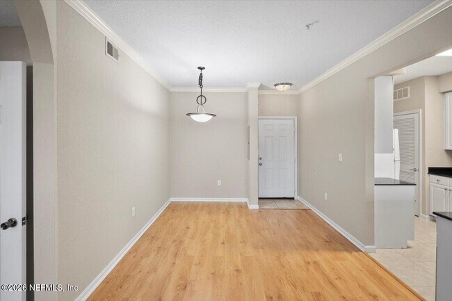 Building Photo - 8539 Gate Pkwy W