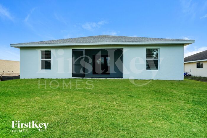 Building Photo - 1606 NE 35th Terrace