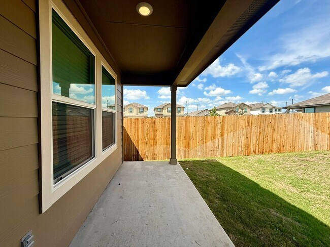 Building Photo - 14741 Cooke Delta