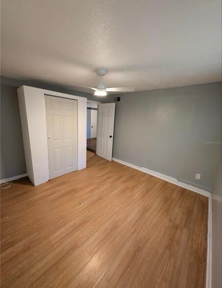 Building Photo - 3022 Deleuil Ave