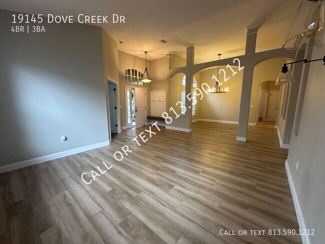 Building Photo - 19145 Dove Creek Dr