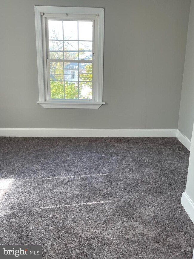 Building Photo - 1033 Old Bethlehem Rd