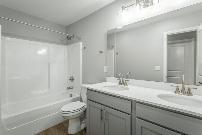 Building Photo - Brand New 4 Bedroom 3.5 Bath