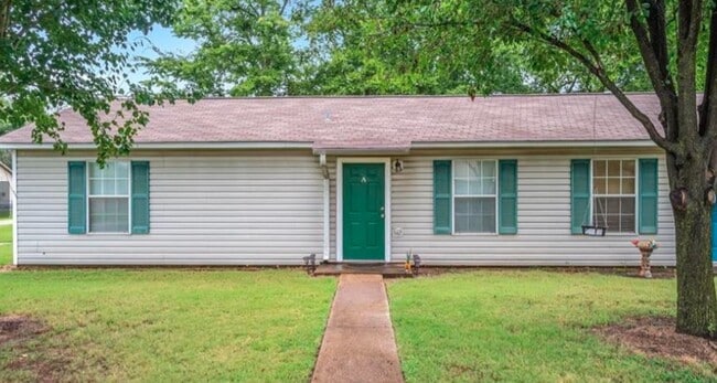 Unit A - 605 College St