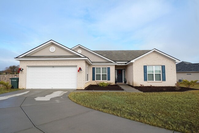 Building Photo - Available Soon!