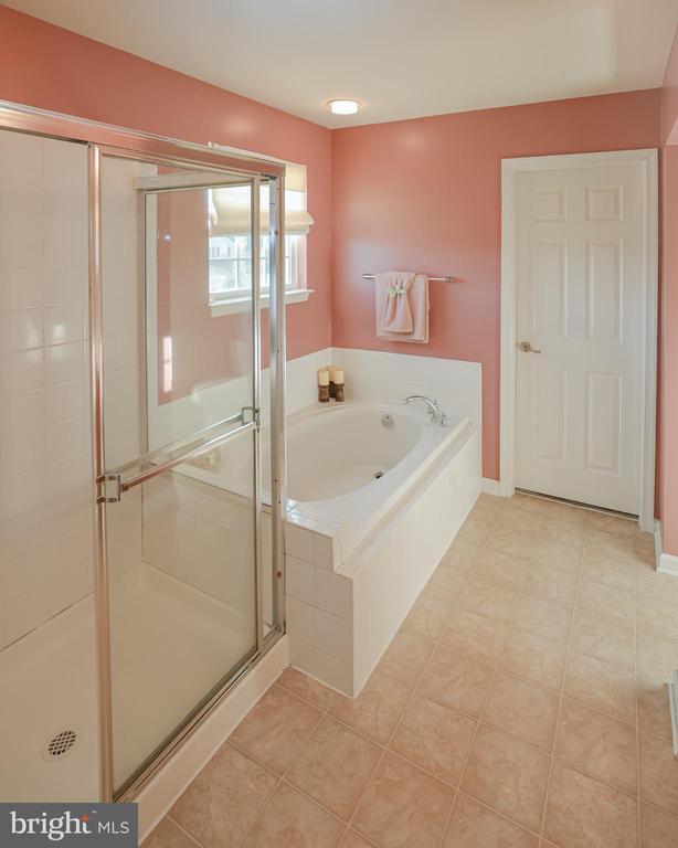 Building Photo - 2975 Kincaid Dr