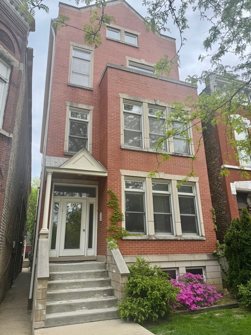 Building Photo - 1465 N Leavitt St
