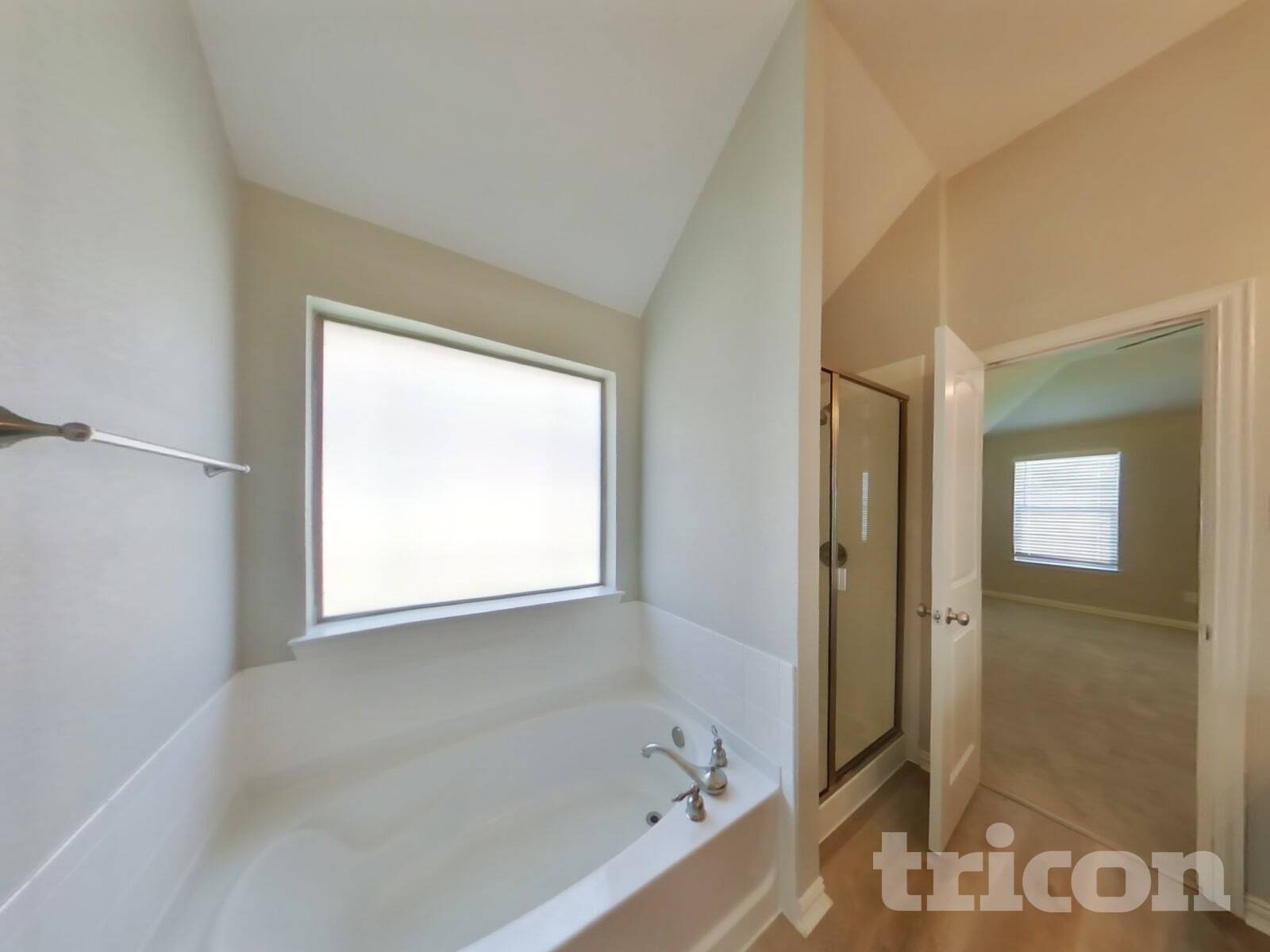 Building Photo - 207 Range Rd