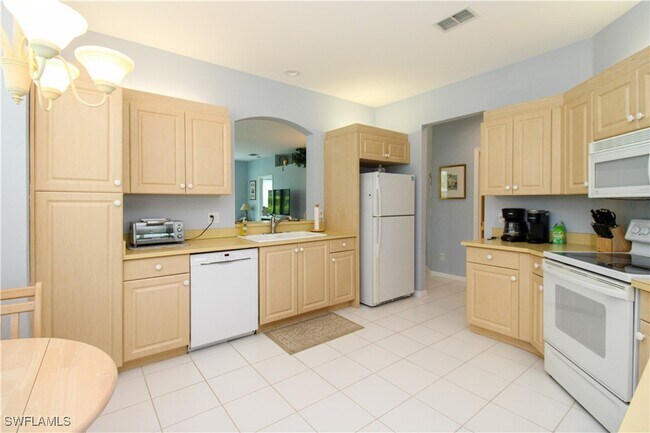 Building Photo - 5964 Sand Wedge Ln