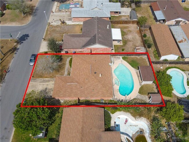 Building Photo - 25 N 1st St