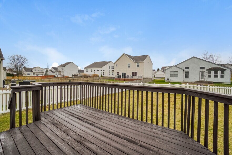 Building Photo - 111 Brenden Loop