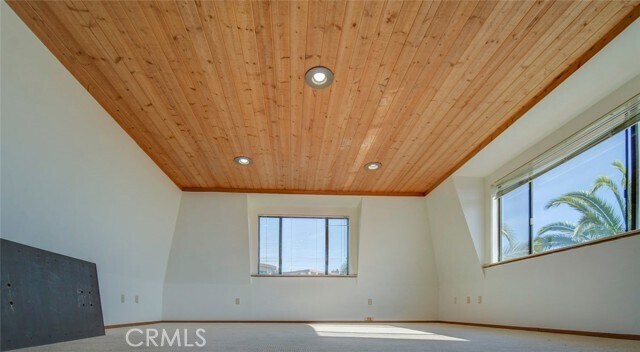 Building Photo - 751 Bolsana Dr