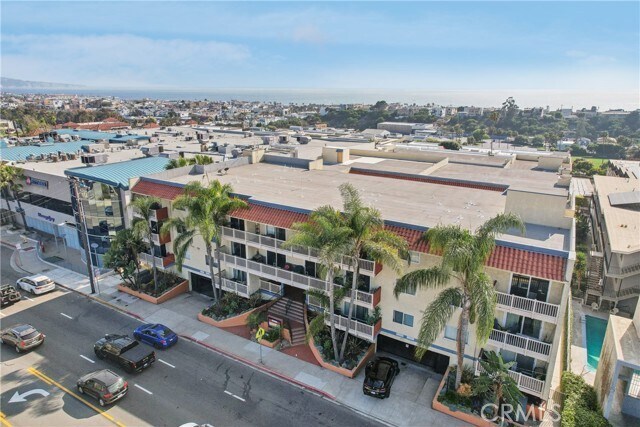 Building Photo - 1707 Pacific Coast Hwy