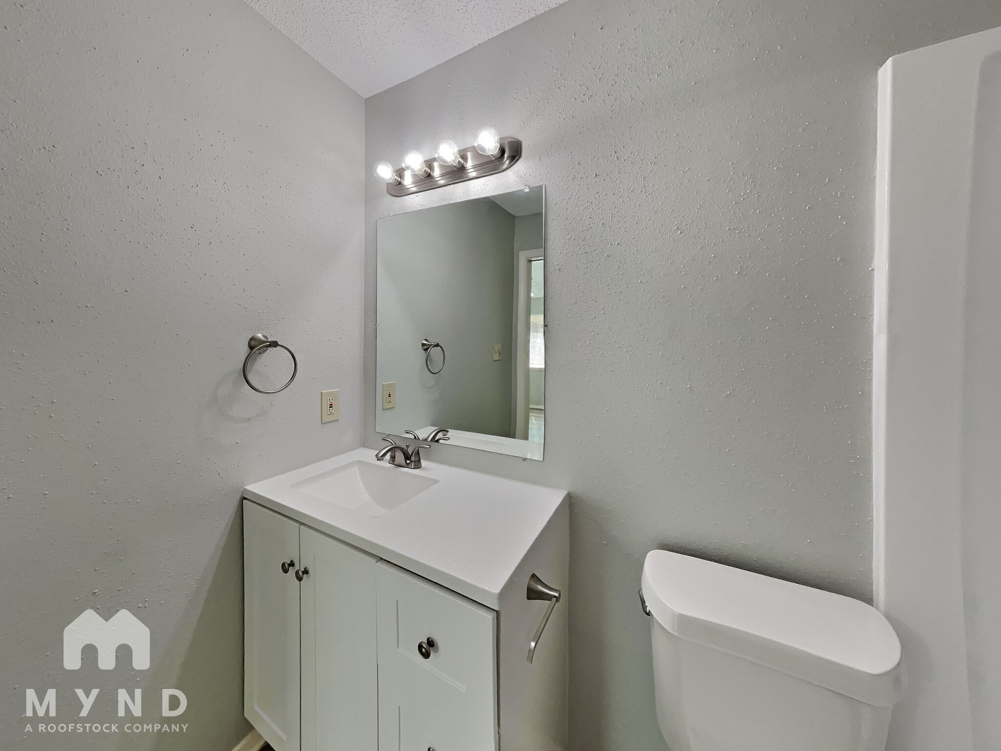 Building Photo - 6918 Foxbrook Dr