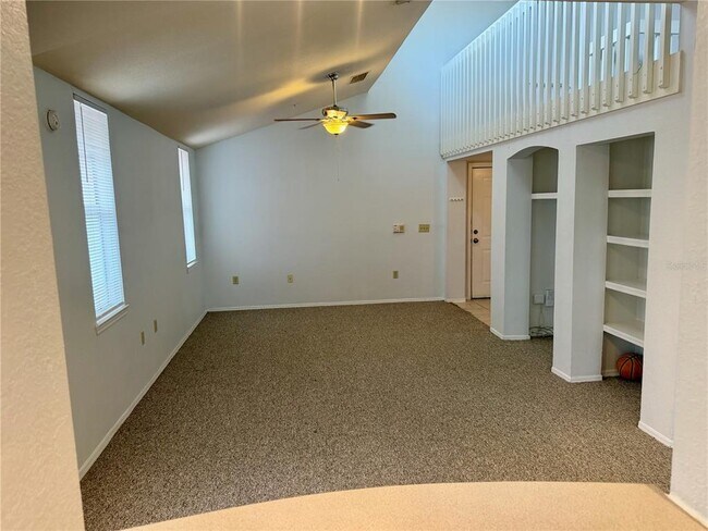 Building Photo - 122 Vista Verdi Cir