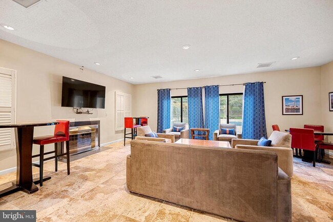 Building Photo - 2100 Langston Blvd.