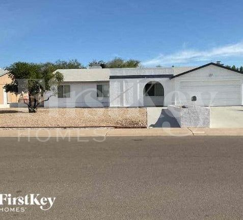 Primary Photo - 13809 N 41st Pl