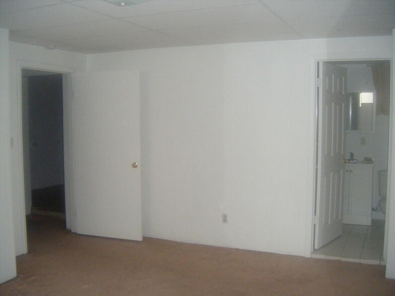 Building Photo - 626 Maryland Ave