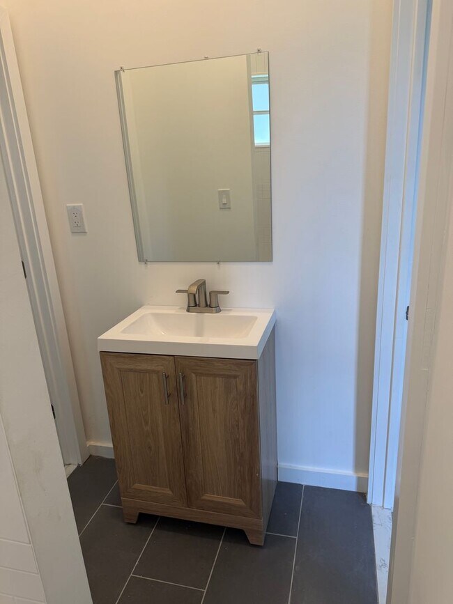 Building Photo - Beautifully Renovated 2-Bedroom, 2-Bathroom Home with Spacious Bonus Attic