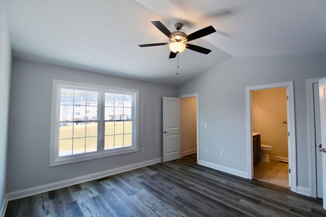 Building Photo - 1156 Harvest Ct