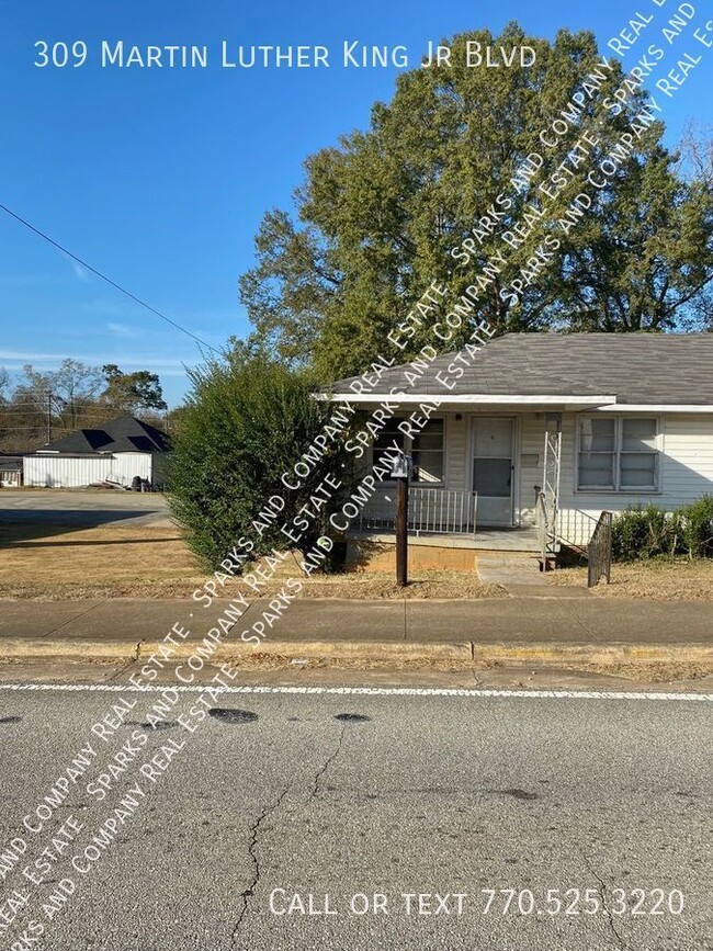 Building Photo - Cedartown Rental